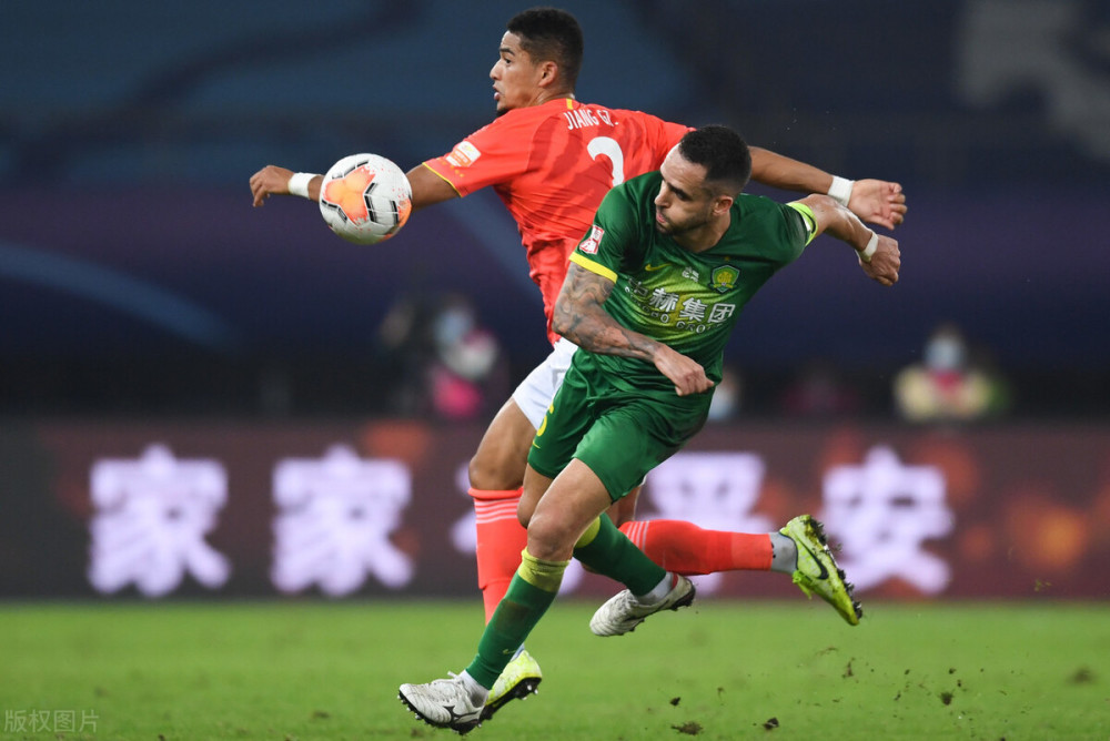 YY体育-关于斯诺克夜战：瓯越灰熊队强势反弹中原貔貅队，主帅临场妙招年轻人站出来了的信息