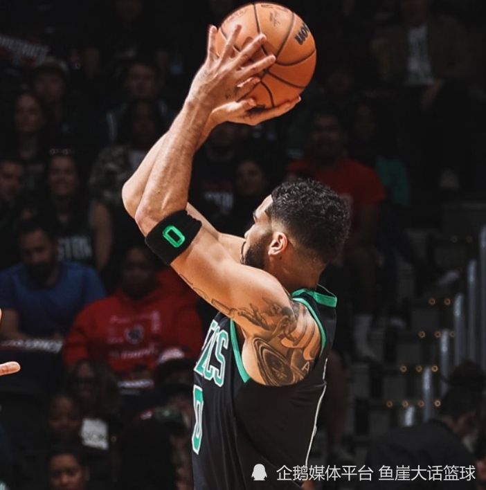 YY体育-塔图姆在TES比赛中大胜，爆冷引发热议！的简单介绍